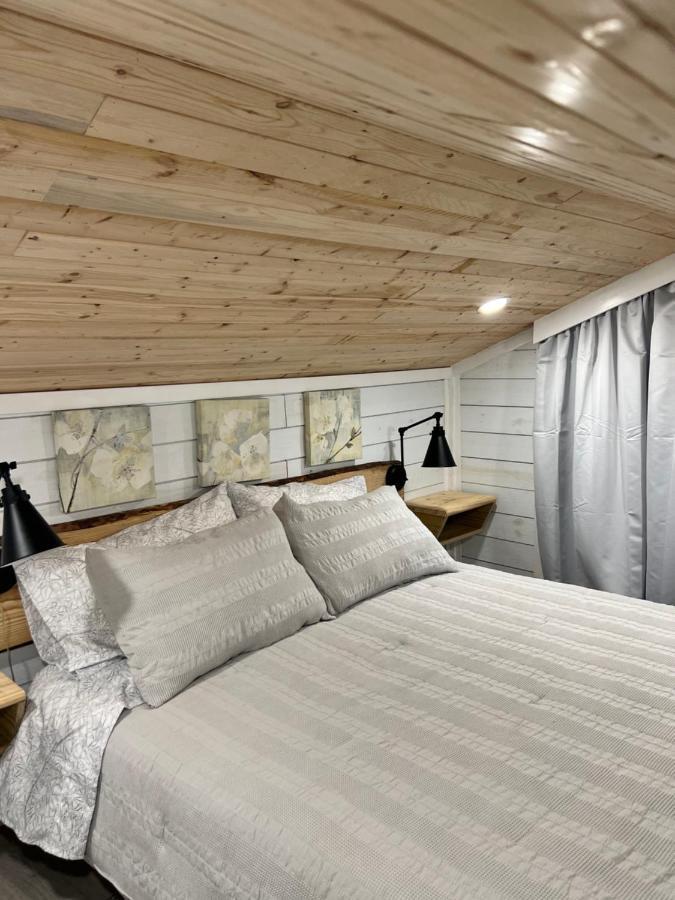 Гостевой дом Maria'S Tiny Barn Хомстед Экстерьер фото